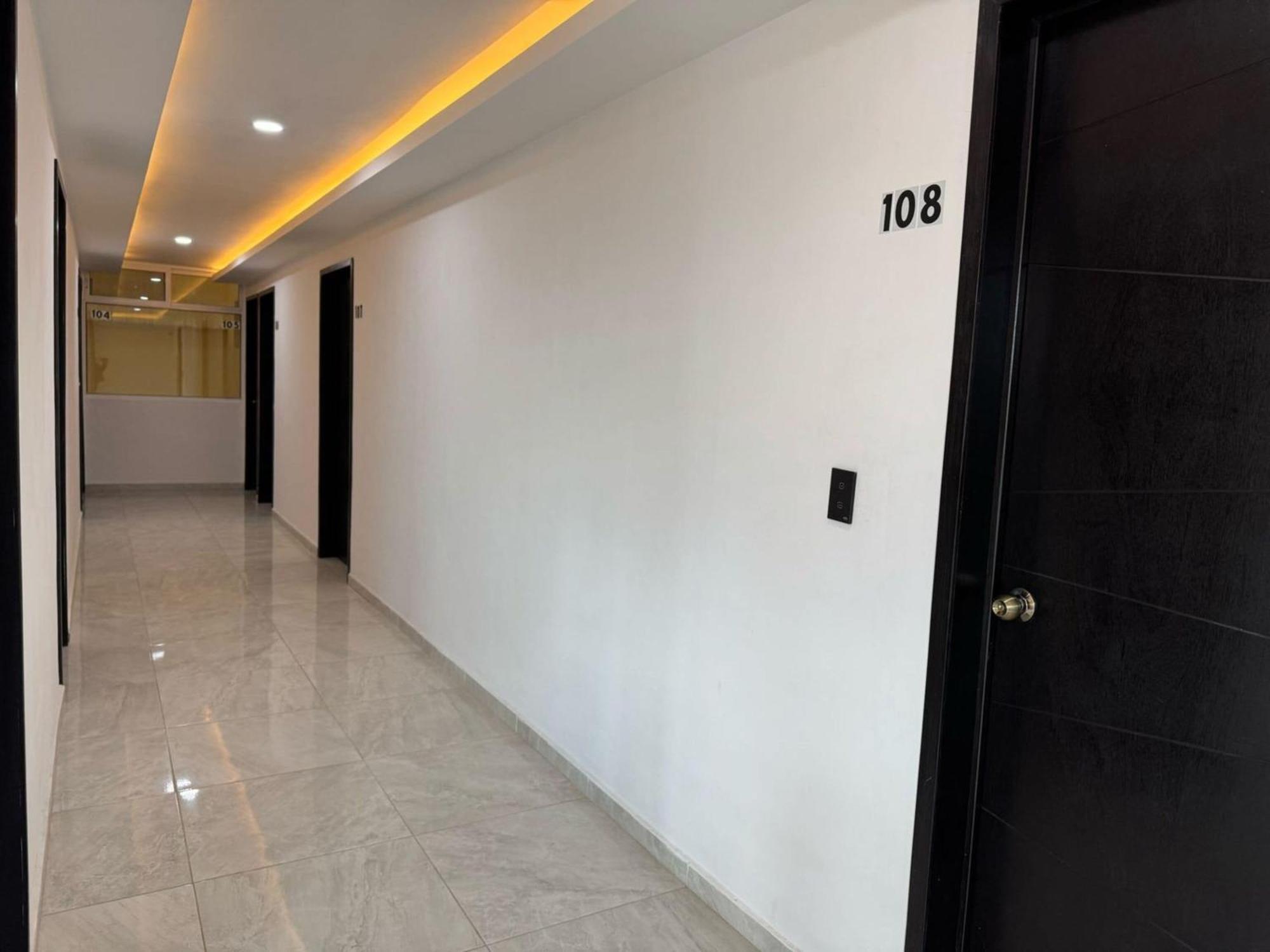 Oyo Hotel Familiar Tollan チョルーラ エクステリア 写真